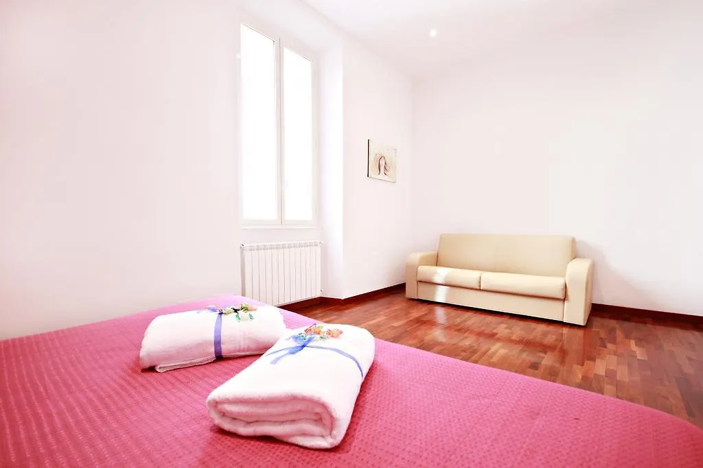 Rome Aparts Apartament